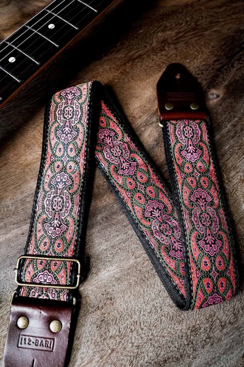12 Bar Guitar - Jaipur Retro Guitar Strap - Image 3
