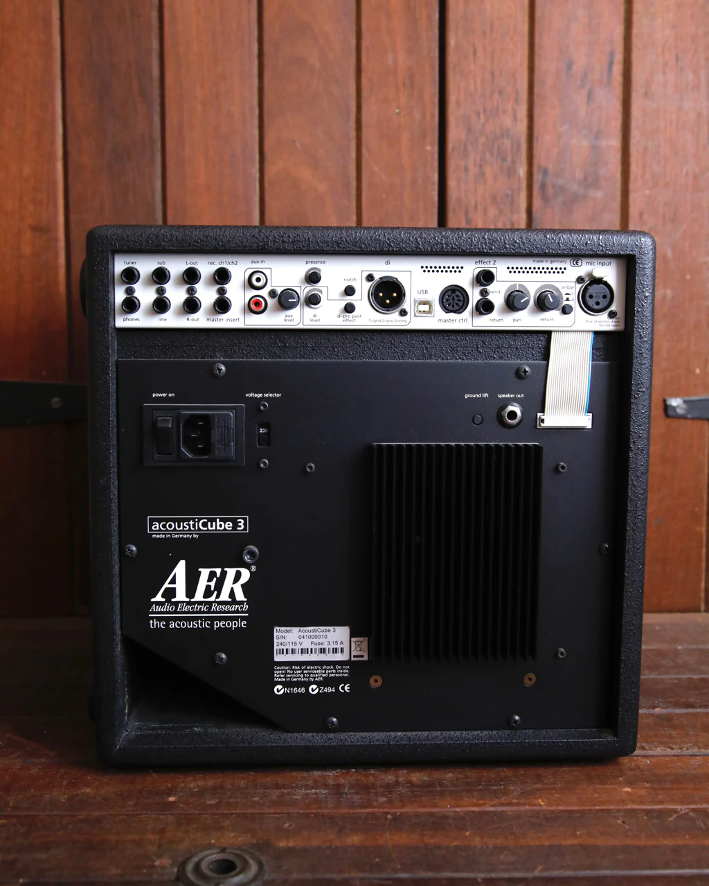 AER Acousticube 3 120 Watt Acoustic Instrument Combo Amplifier Pre-Owned - Image 5