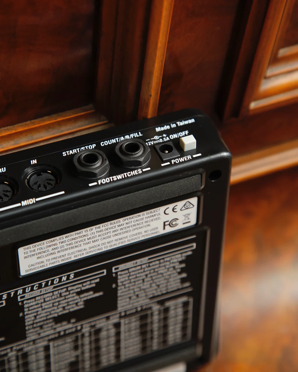 Alesis SR-16 Standalone Drum Machine - Image 4