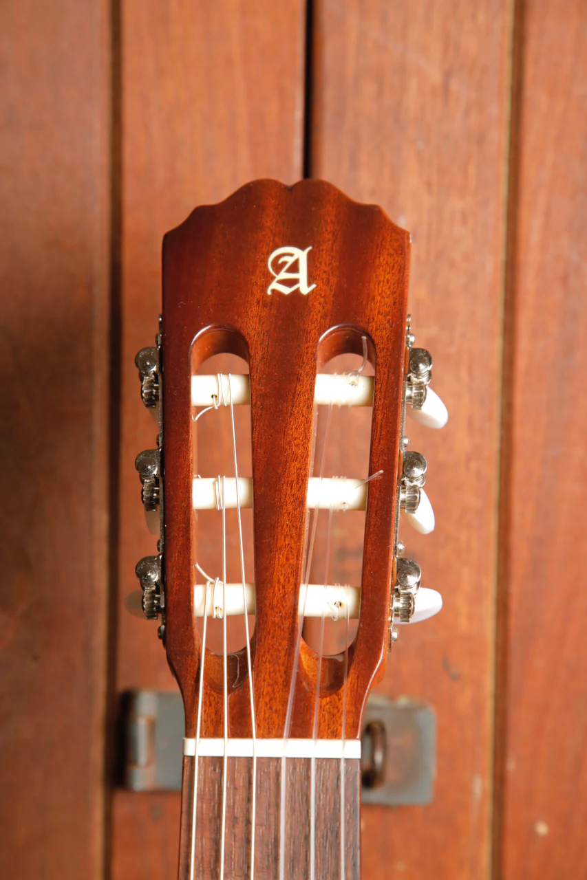 Alhambra Model 1C Classical Nylon String Guitar Made In Spain Pre-Owned - Image 3