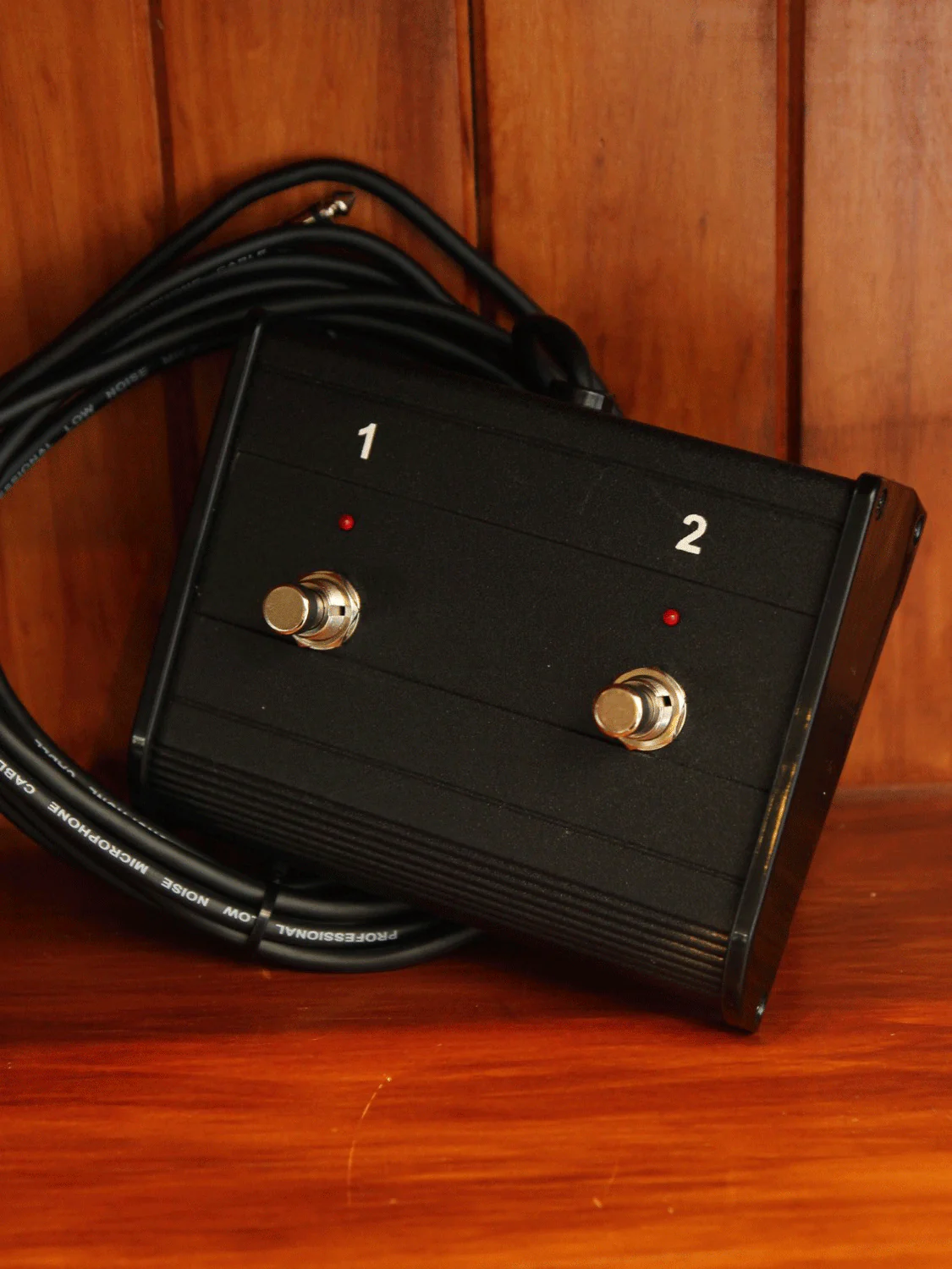 Carson Footswitch - Two Button w/LED