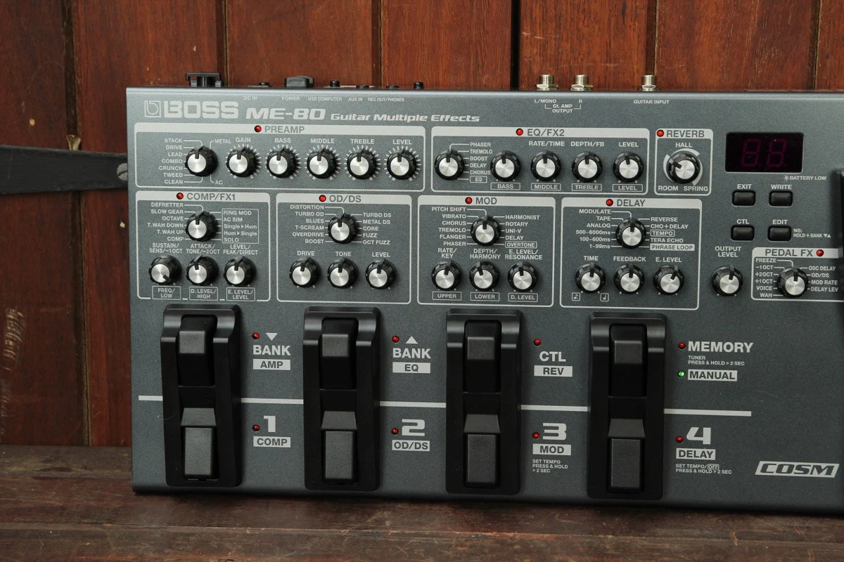 Boss ME-80 Multi-Effects Pedal - Image 2
