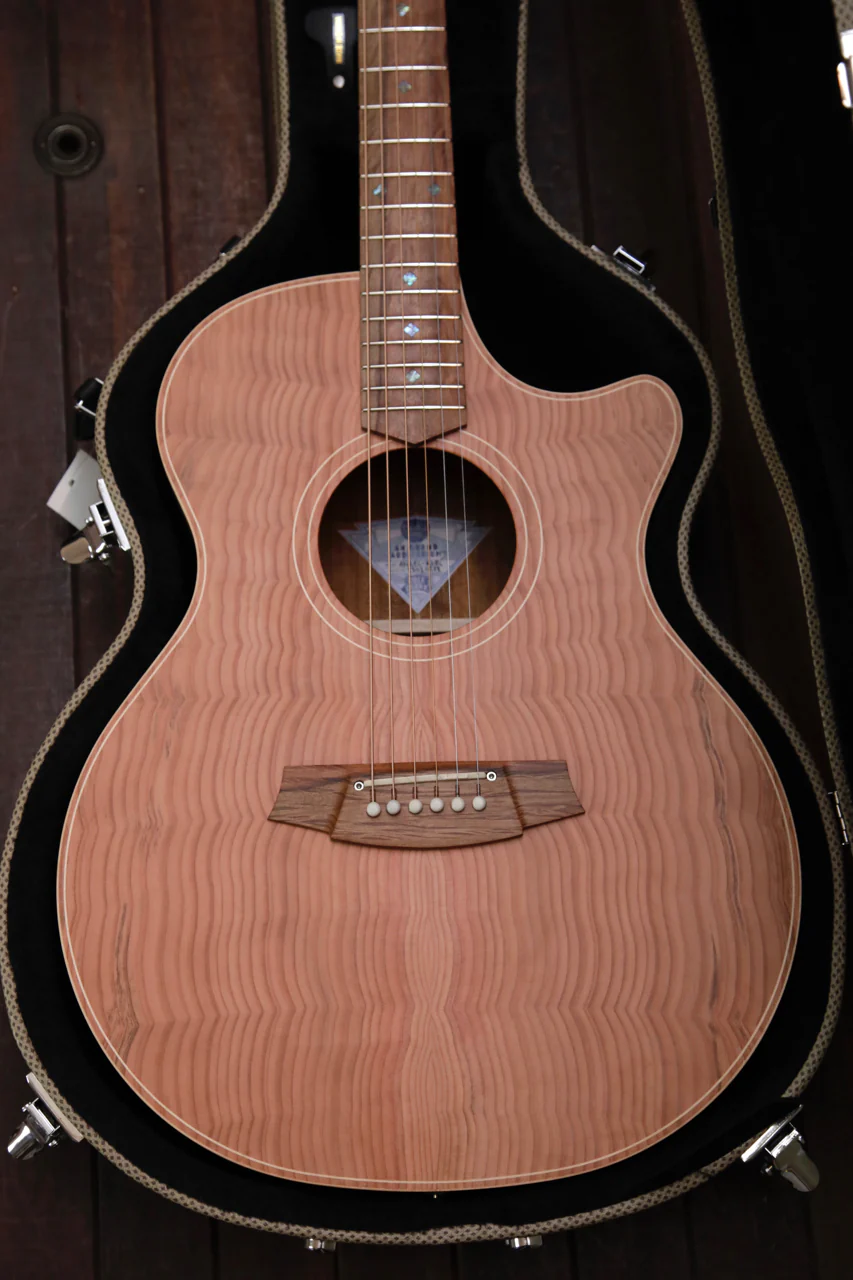 Cole Clark AN2EC-RDBL Redwood Blackwood Acoustic-Electric Guitar - Image 10
