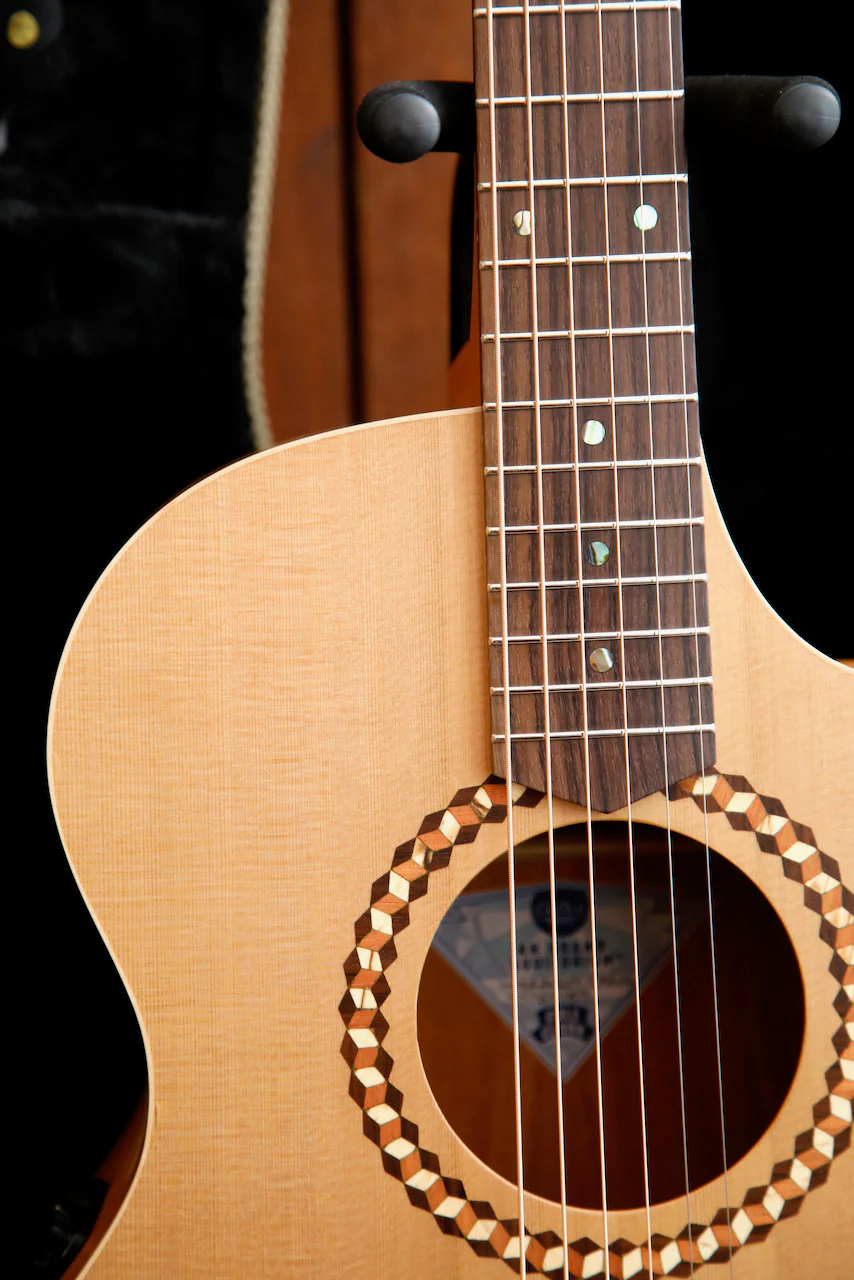 Cole Clark Studio Recording SRAN2EC-CMAHR Cedar/Mahognay Acoustic-Electric Guitar - Image 5