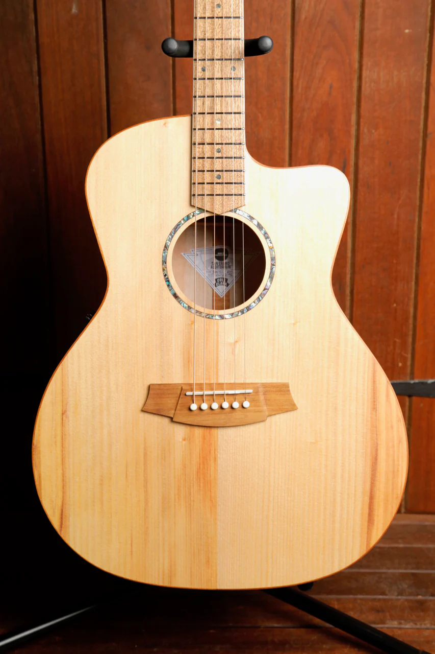 Cole Clark Studio SAN1EC-BM Bunya/Maple Acoustic-Electric Guitar