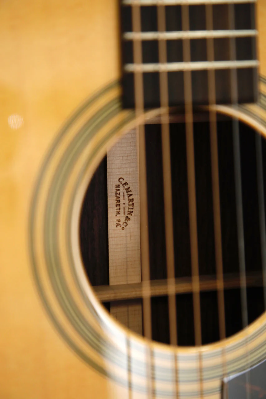 Martin OM-28 Orchestra Model Acoustic Guitar - Image 6