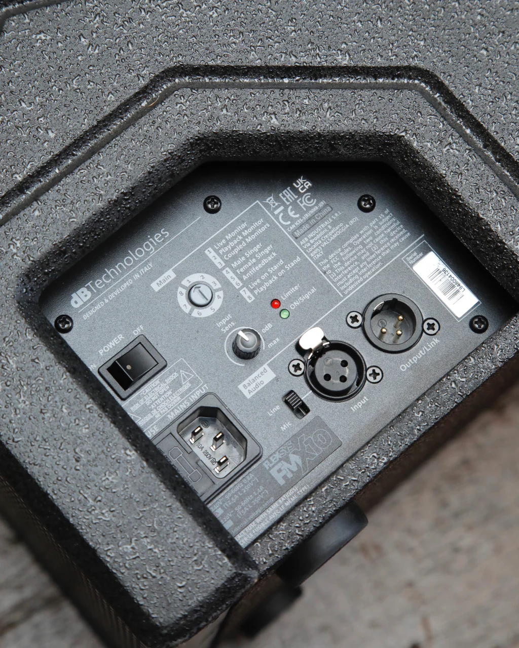DB Technologies FMX10 Active 2-Way Monitor Pre-Owned - Image 4