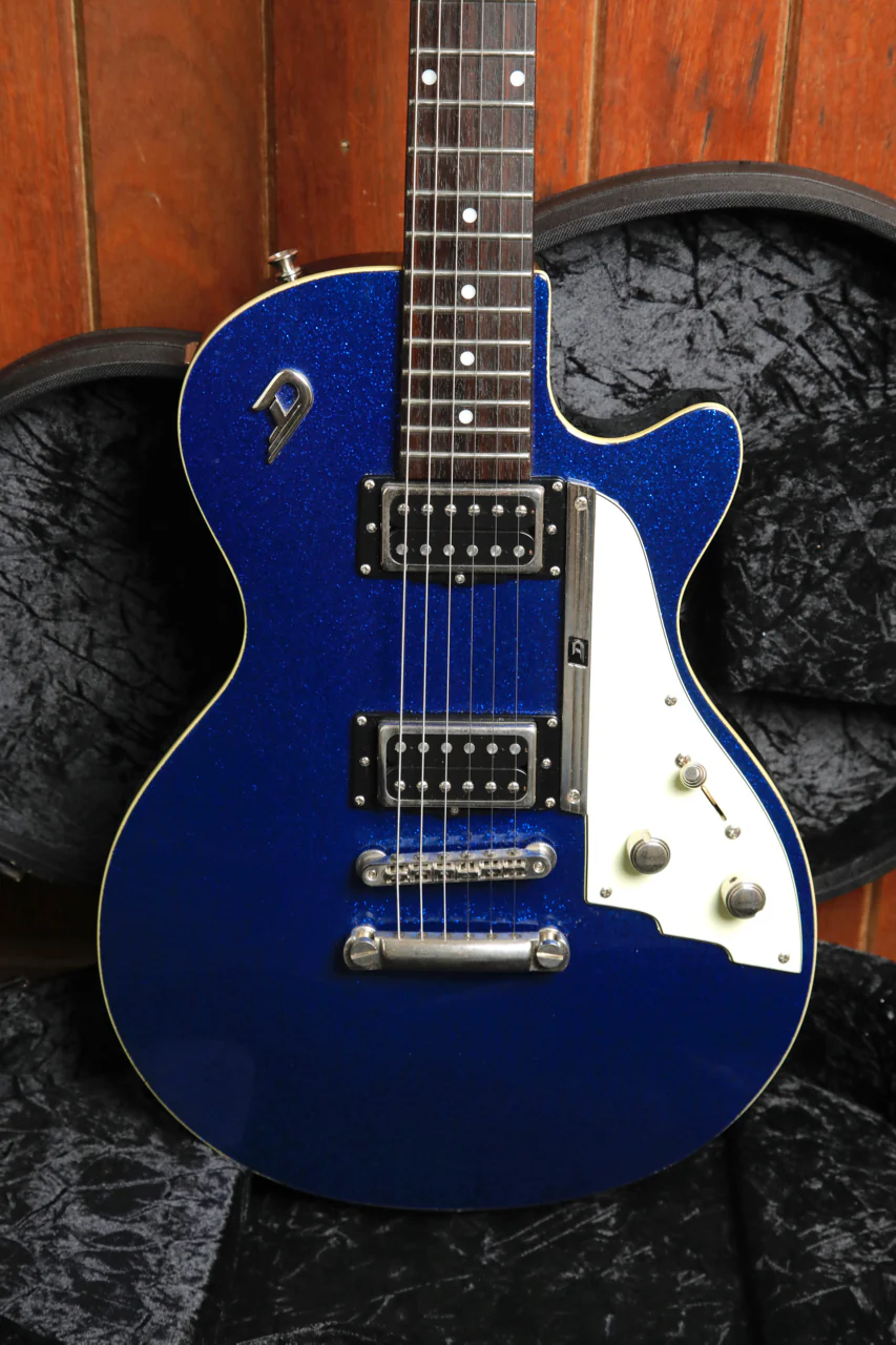 Duesenberg Starplayer Special Sparkle Blue Electric Guitar Pre-Owned - Image 17