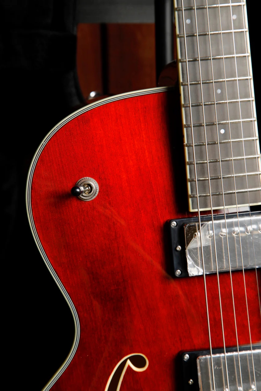 Eastman AR403CED Classic Archtop Hollowbody Electric Guitar - Image 5