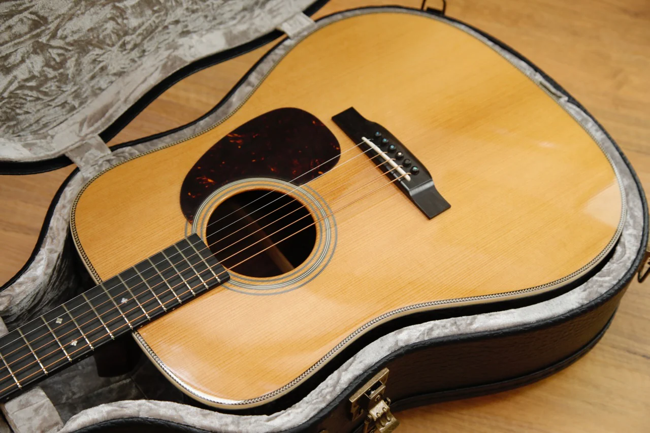 Eastman E20D-TC Dreadnought Acoustic Guitar - Image 14