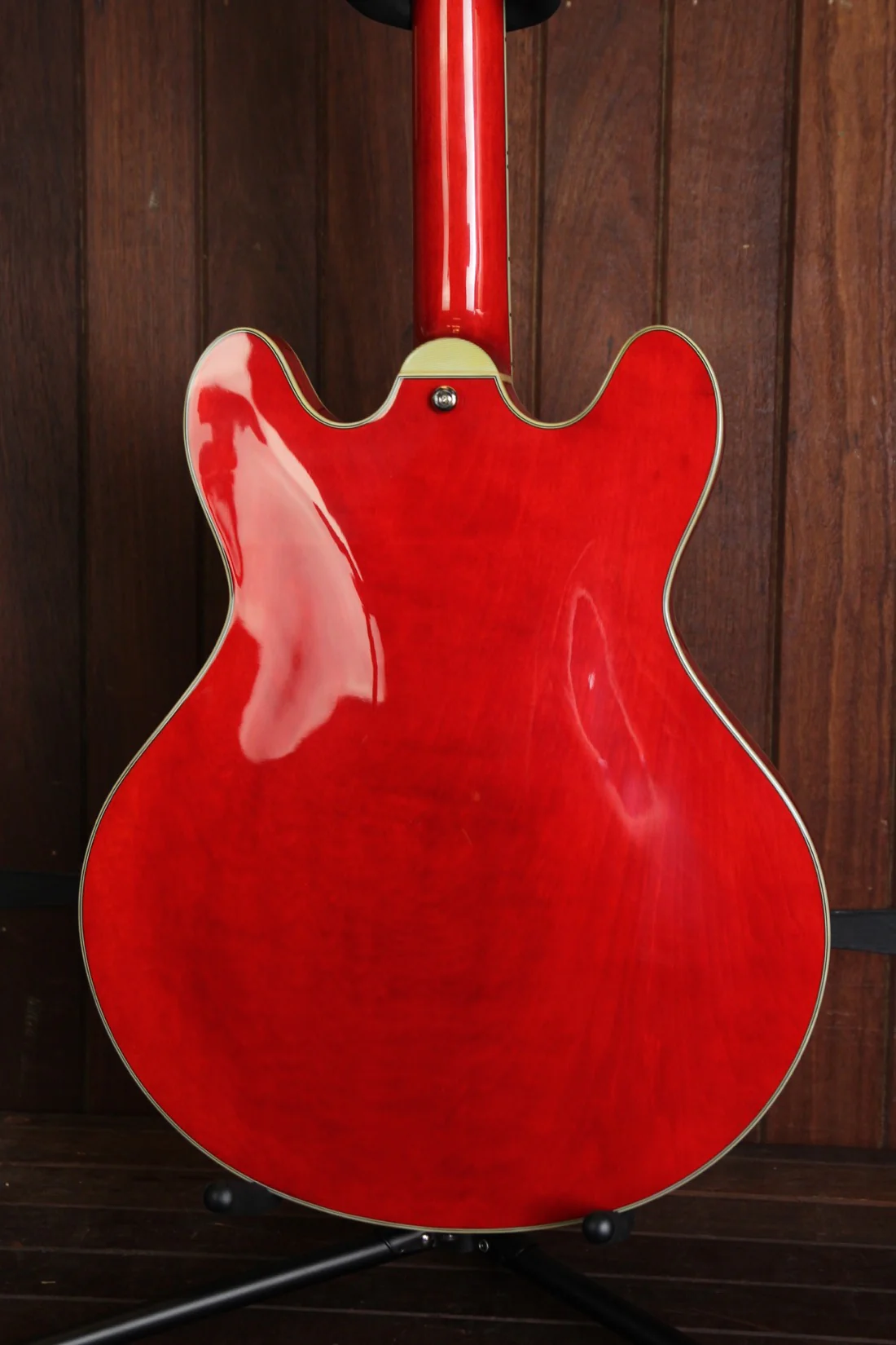 Eastman T386 Semi-Hollow Electric Guitar Red - Image 10