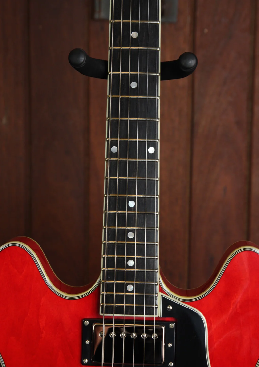 Eastman T386 Semi-Hollow Electric Guitar Red - Image 4