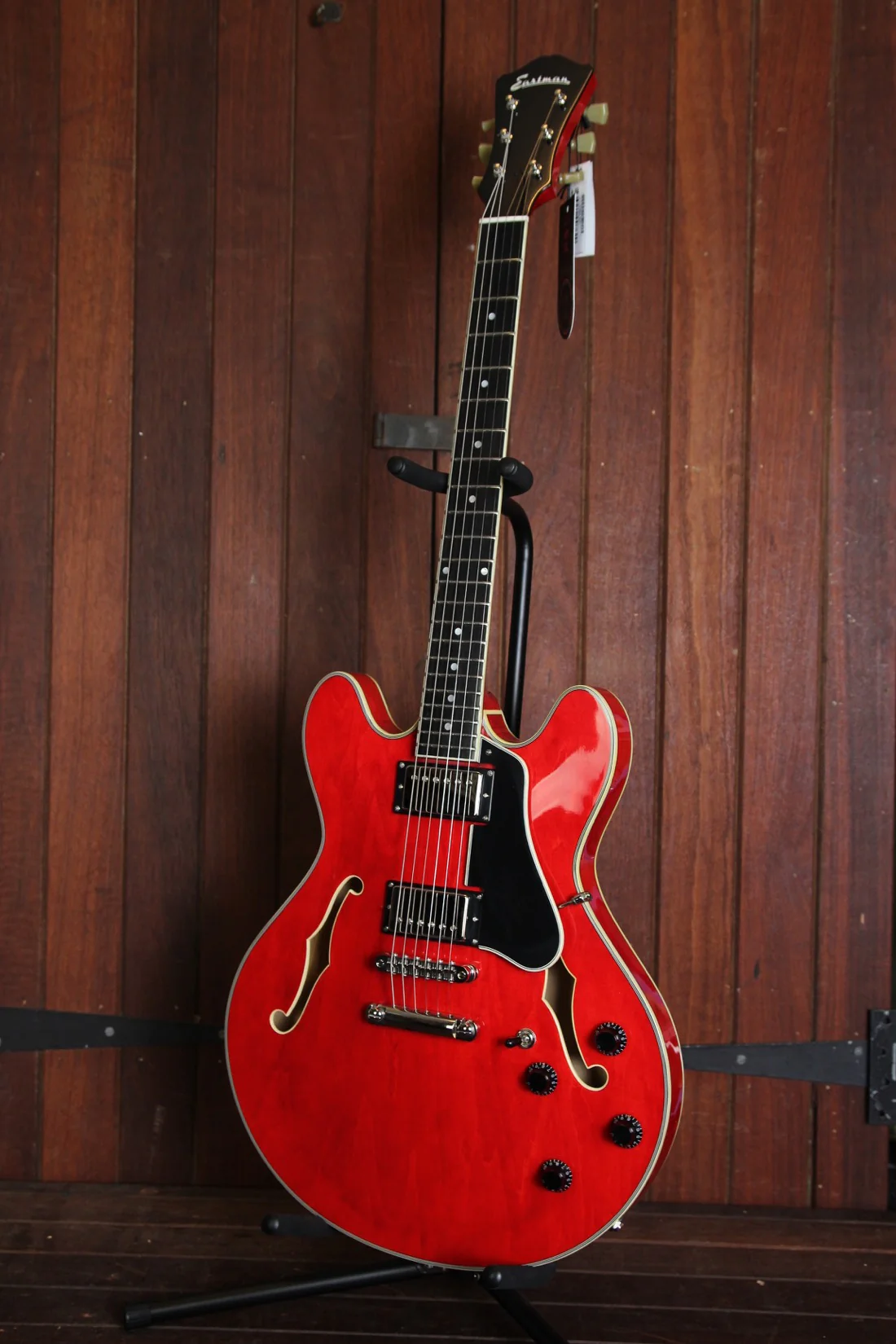 Eastman T386 Semi-Hollow Electric Guitar Red - Image 7