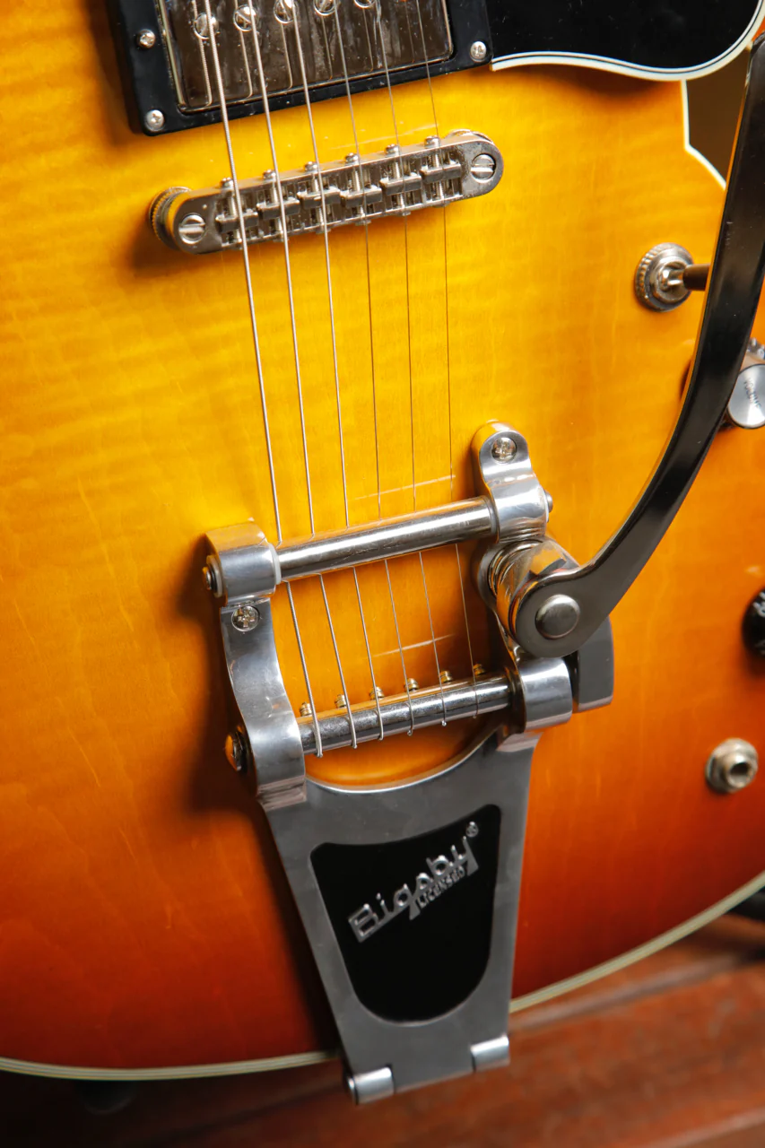 Eastman T486B-GB Gold Burst Semi-Hollow Electric Guitar - Image 7