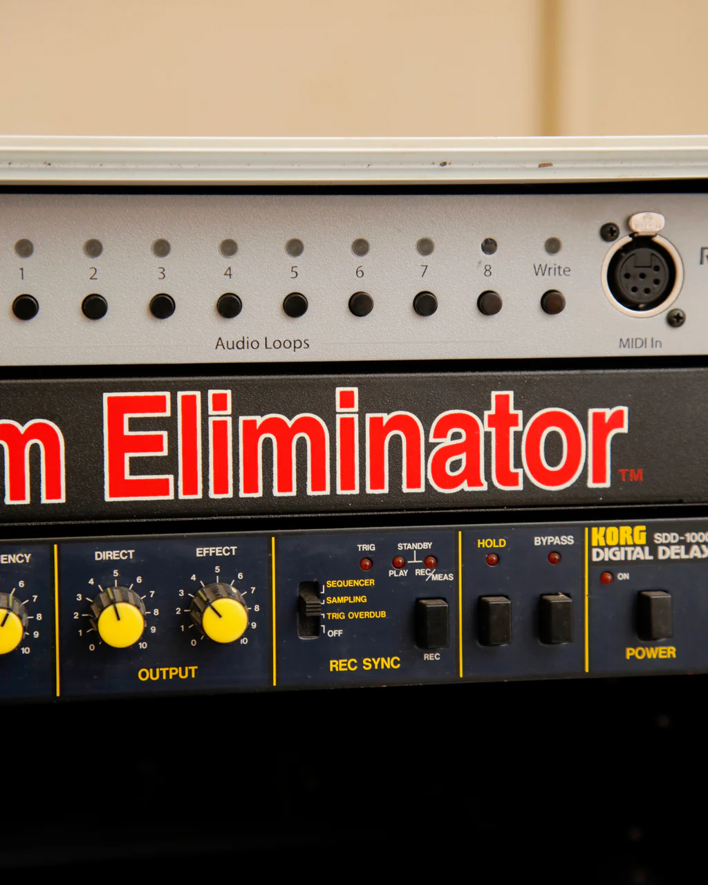 Ebtech Hum Eliminator Rack Unit Pre-Owned - Image 4