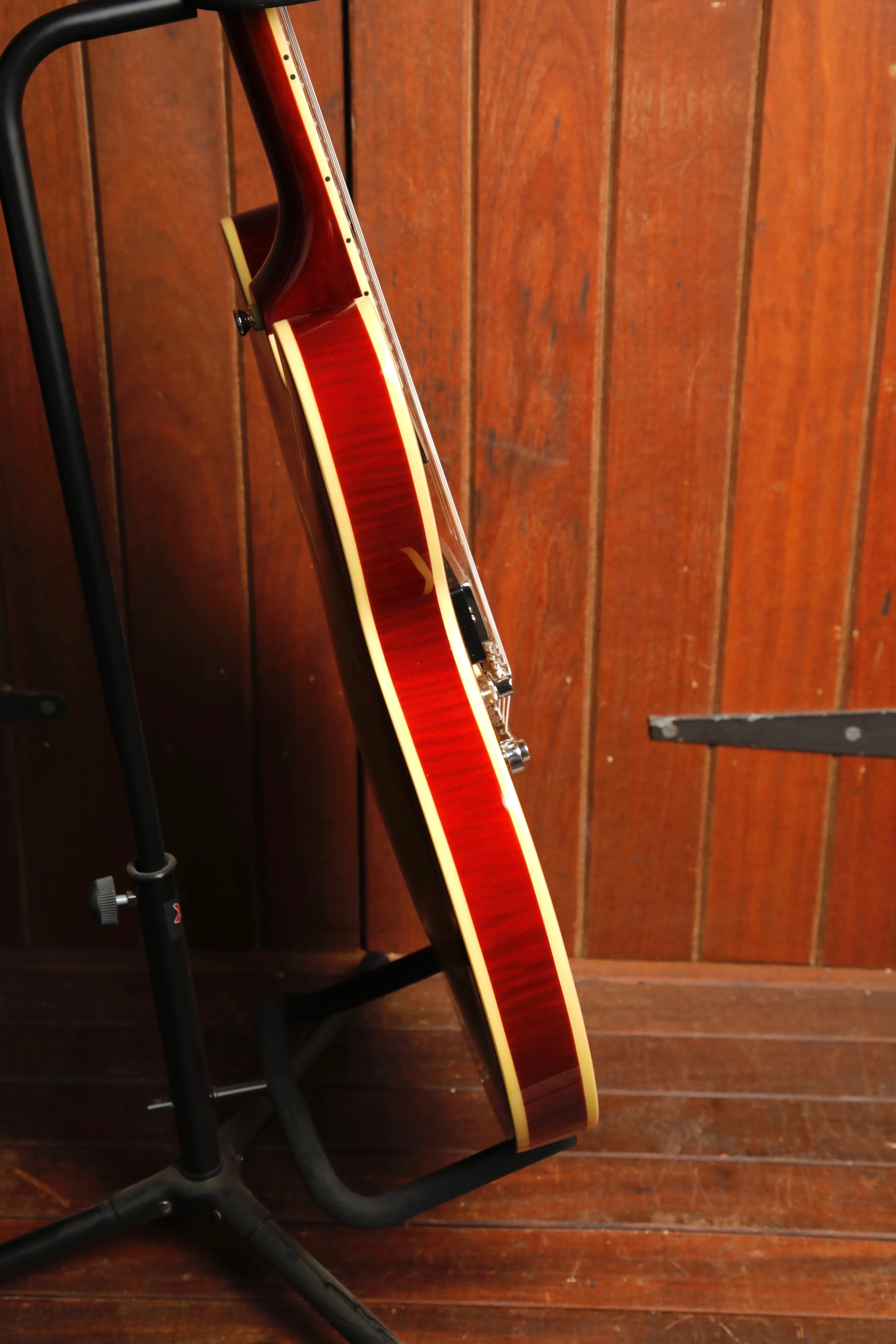 Epiphone ES-335 Figured Raspberry Tea Burst Semi-Hollow Electric Guitar - Image 8