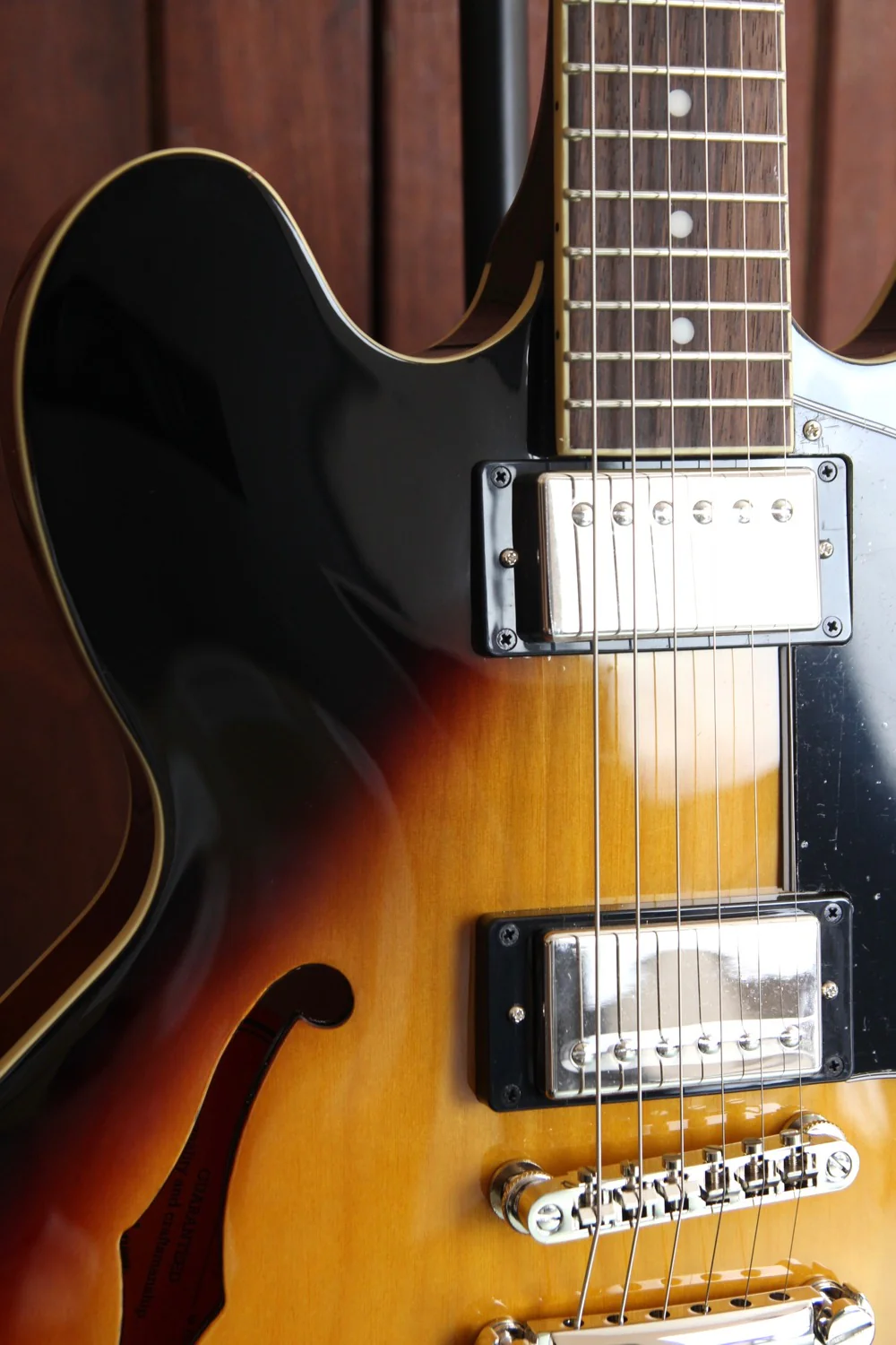 Epiphone ES-335 Semi-Hollow Electric Guitar Vintage Sunburst - Image 2