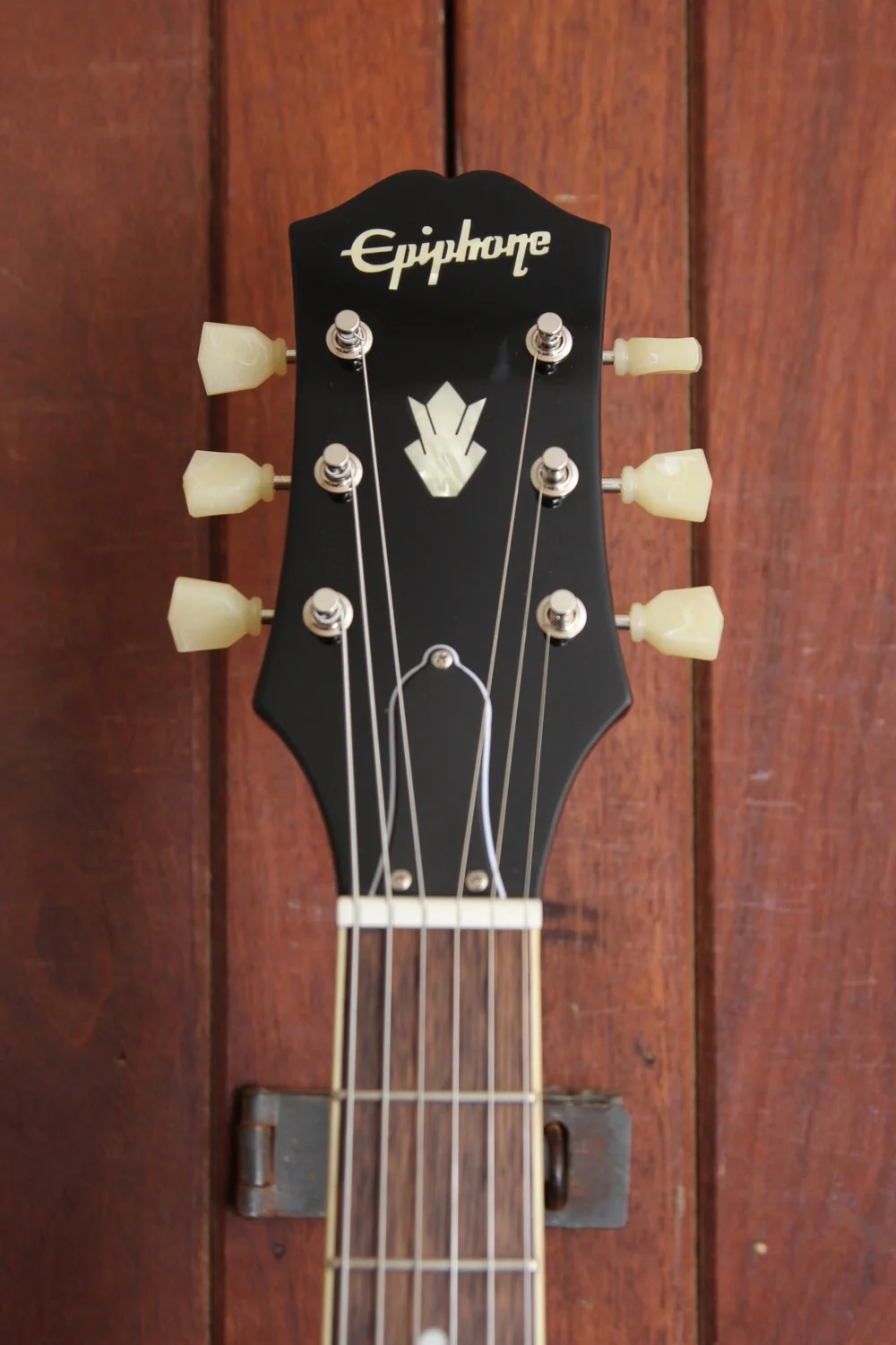 Epiphone ES-335 Semi-Hollow Electric Guitar Vintage Sunburst - Image 3