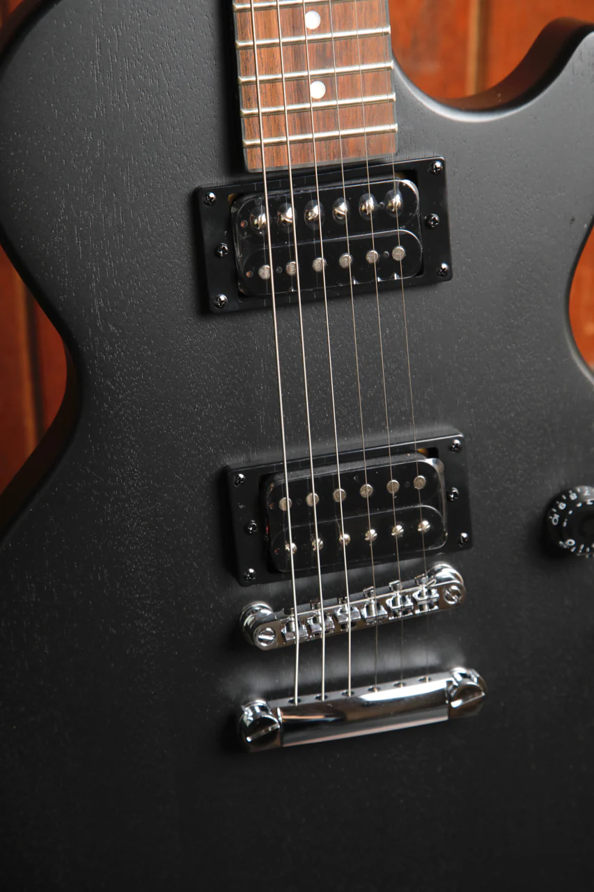 Epiphone Les Paul Special Satin E1 Vintage Worn Ebony Electric Guitar - Image 5