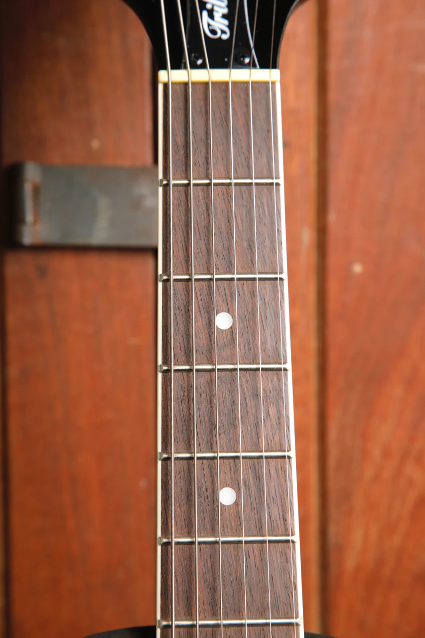 Epiphone Les Paul Tribute Vintage Sunburst Electric Guitar - Image 4