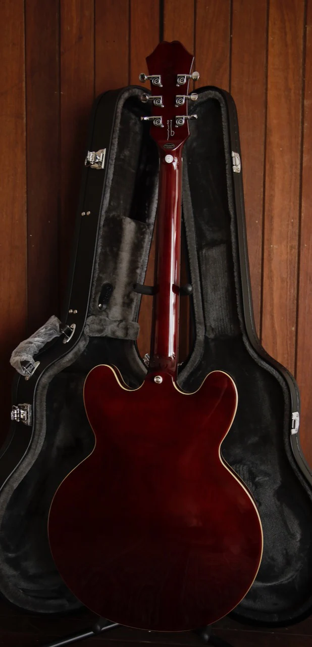 Epiphone Noel Gallagher Riviera Wine Red with Case - Image 6