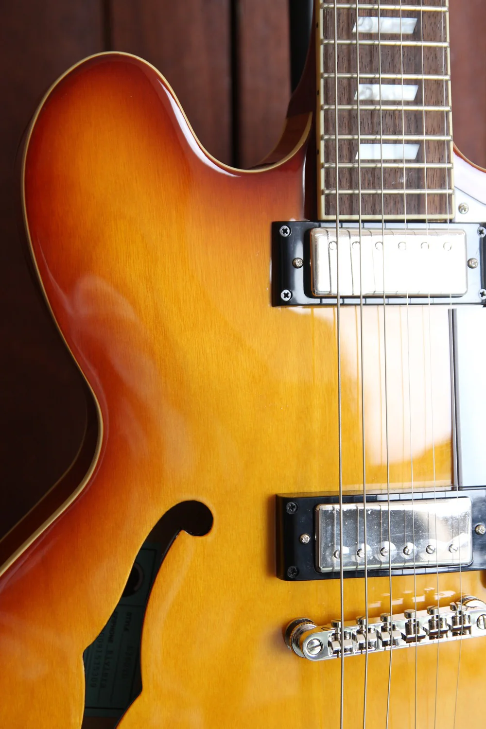 Epiphone Riviera Semi-Hollow Electric Guitar Royal Tan - Image 6
