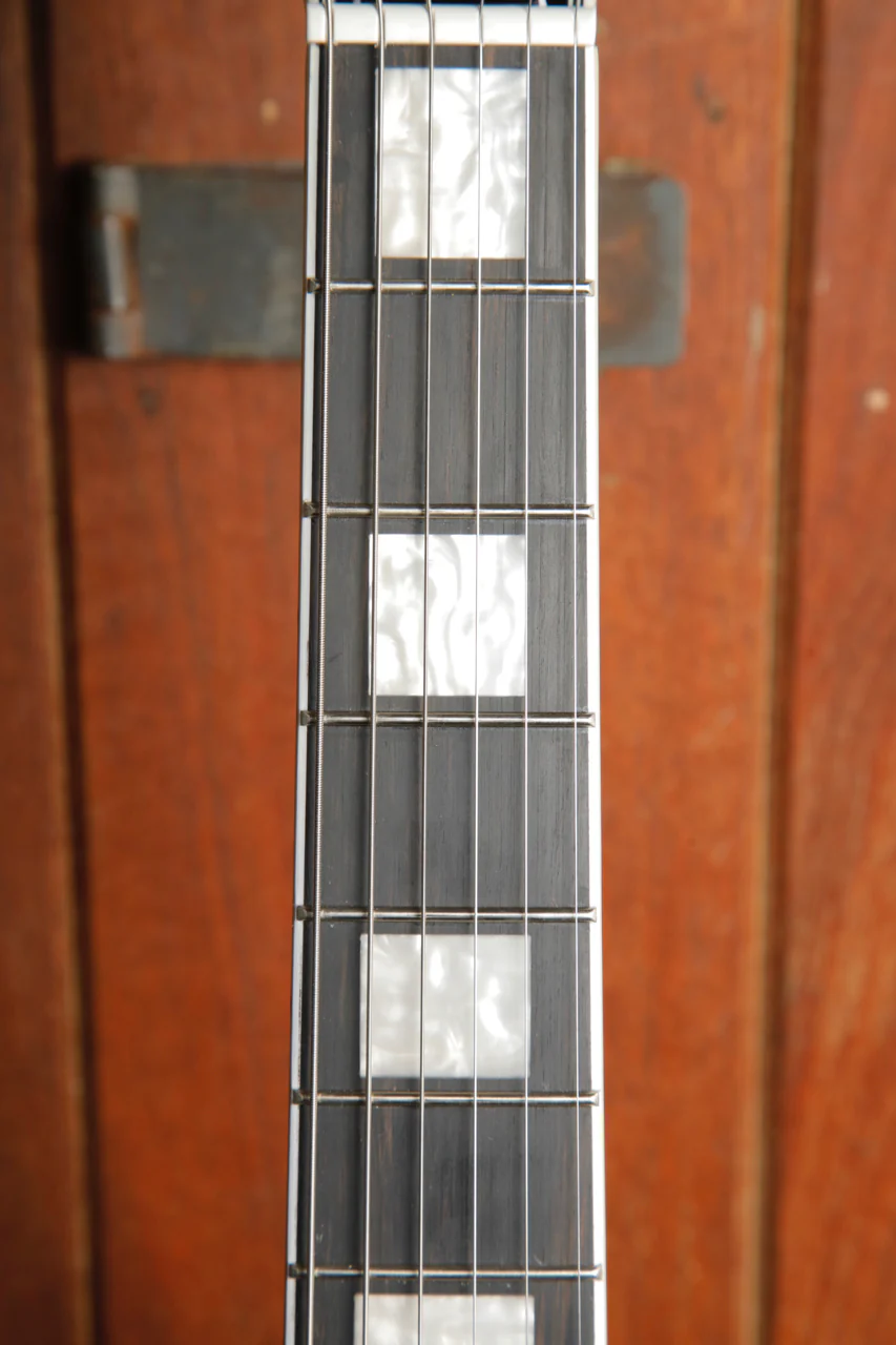 Epiphone SG Custom Alpine White Electric Guitar - Image 4