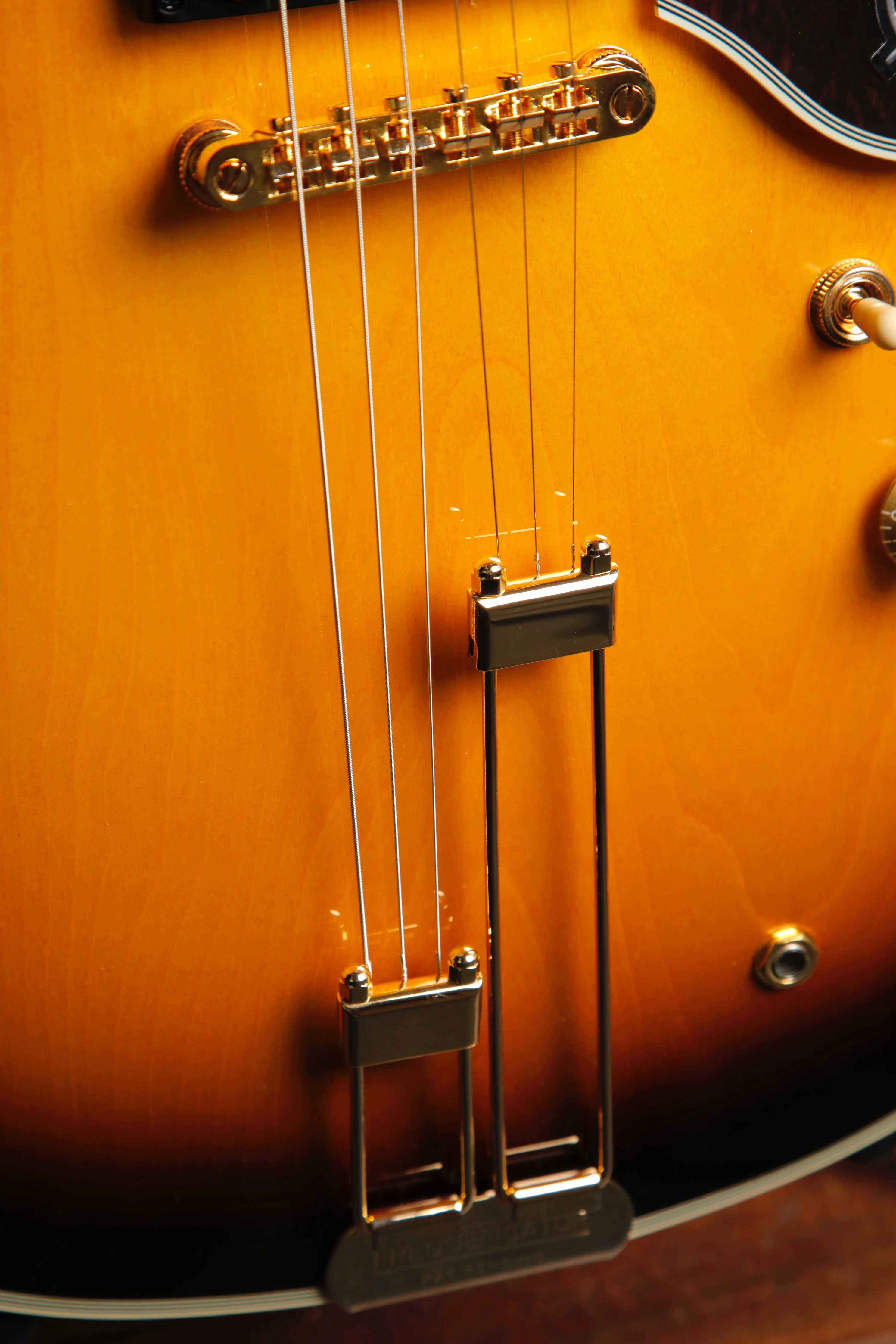 Epiphone Sheraton Frequensator Semi-Hollow Electric Guitar Vintage Sunburst - Image 6