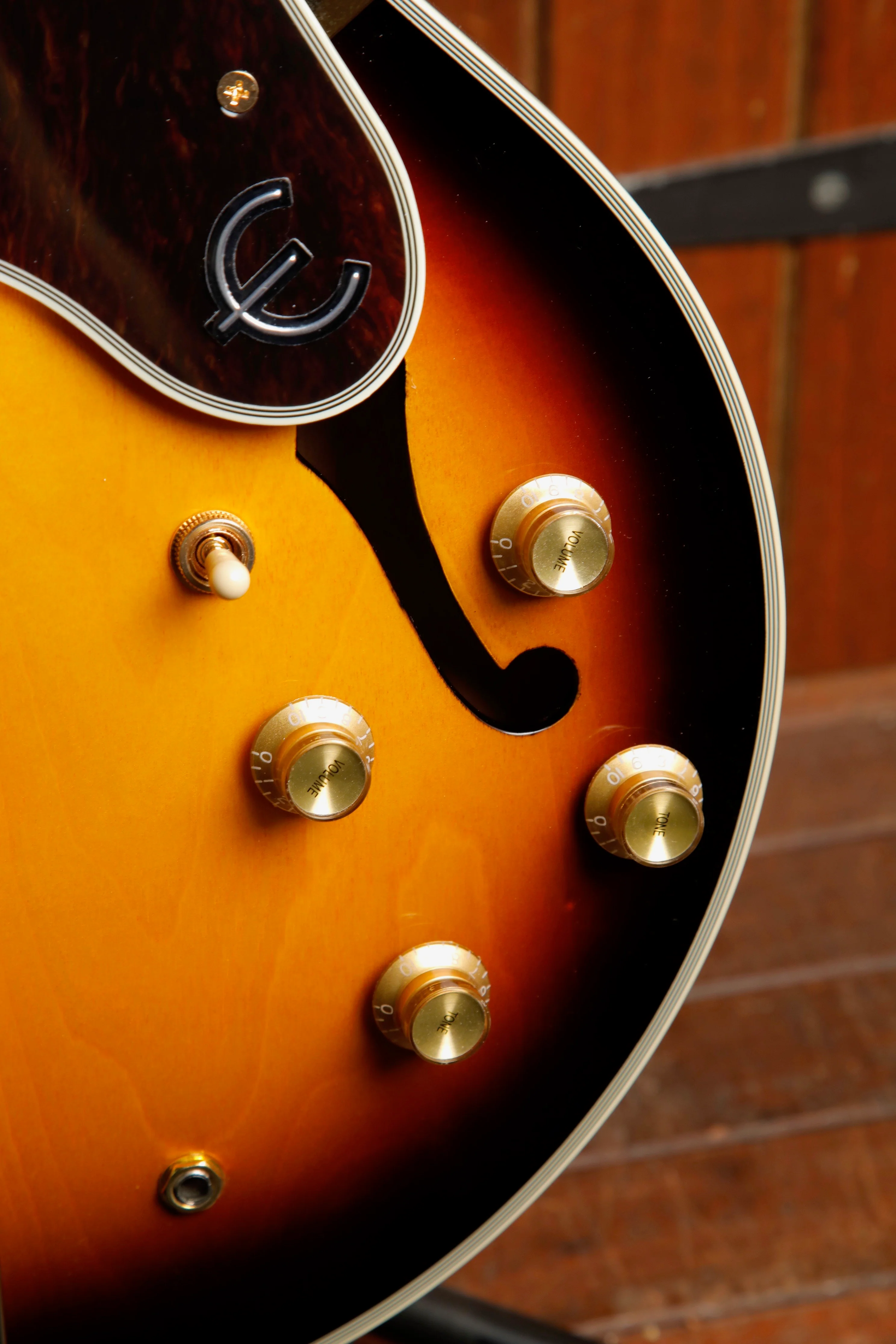 Epiphone Sheraton Frequensator Semi-Hollow Electric Guitar Vintage Sunburst - Image 7