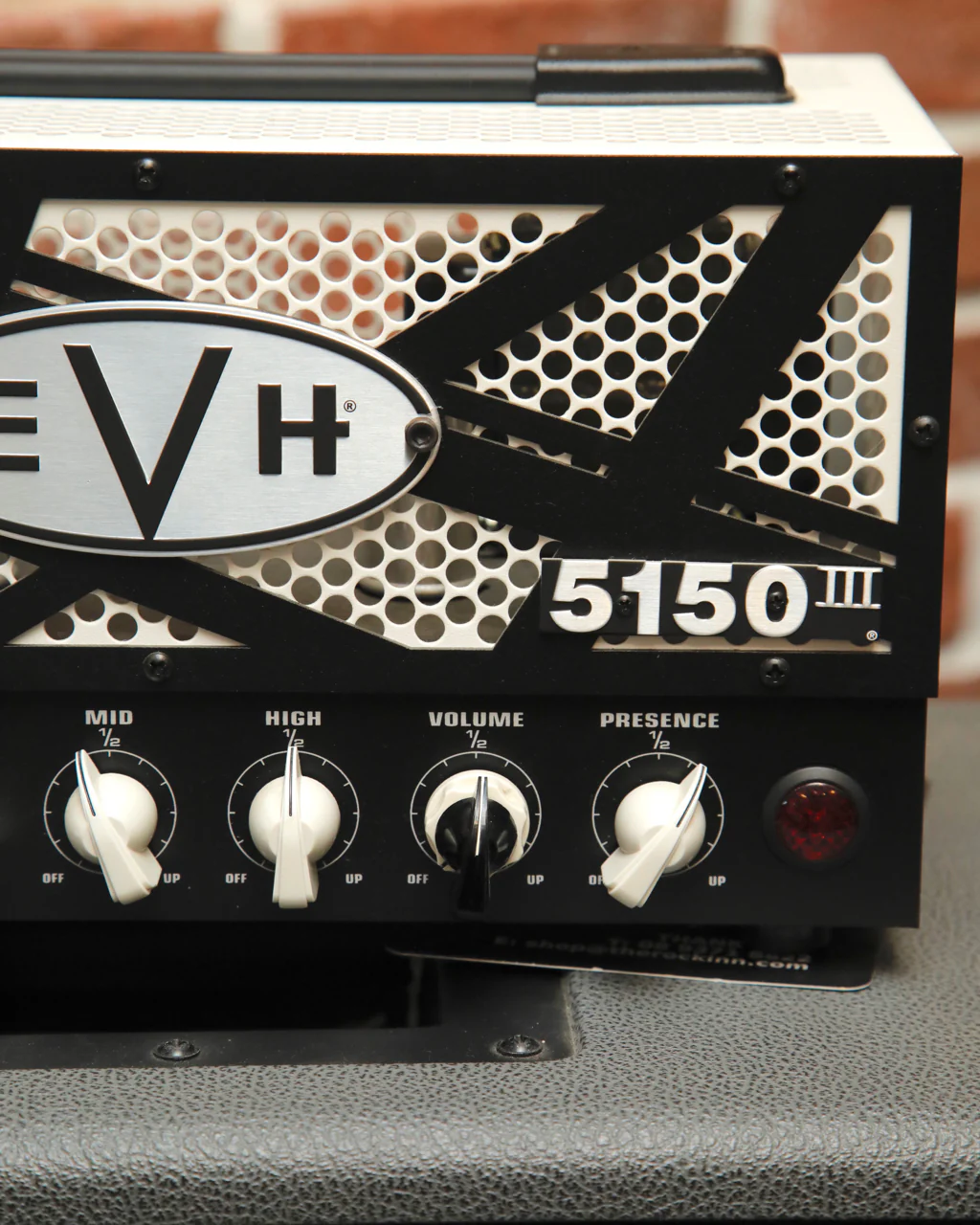 EVH 5150III 15W LBXII Valve Guitar Amplifier Head Pre-Owned - Image 3