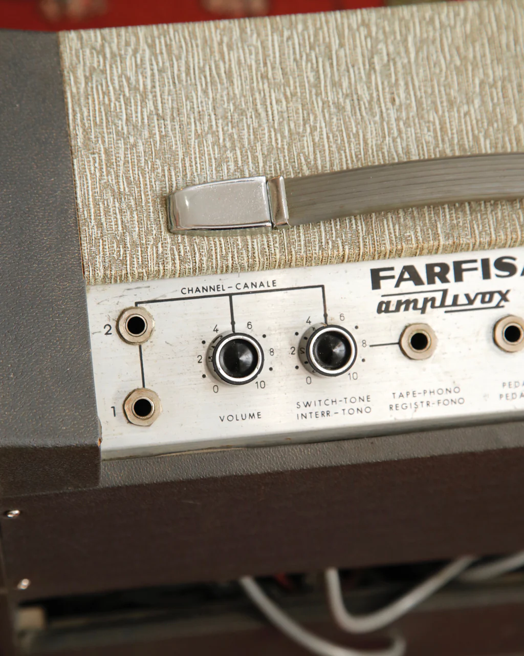 Farfisa Amplivox 8 2x8" Valve Combo Amplifier Made in Italy 1960's Pre-Owned - Image 5