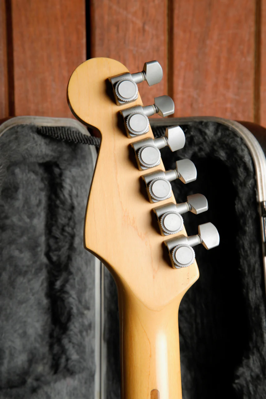 Fender 40th Anniversary Deluxe Strat Plus Vintage Blonde Electric Guitar 1994 Pre-Owned - Image 15