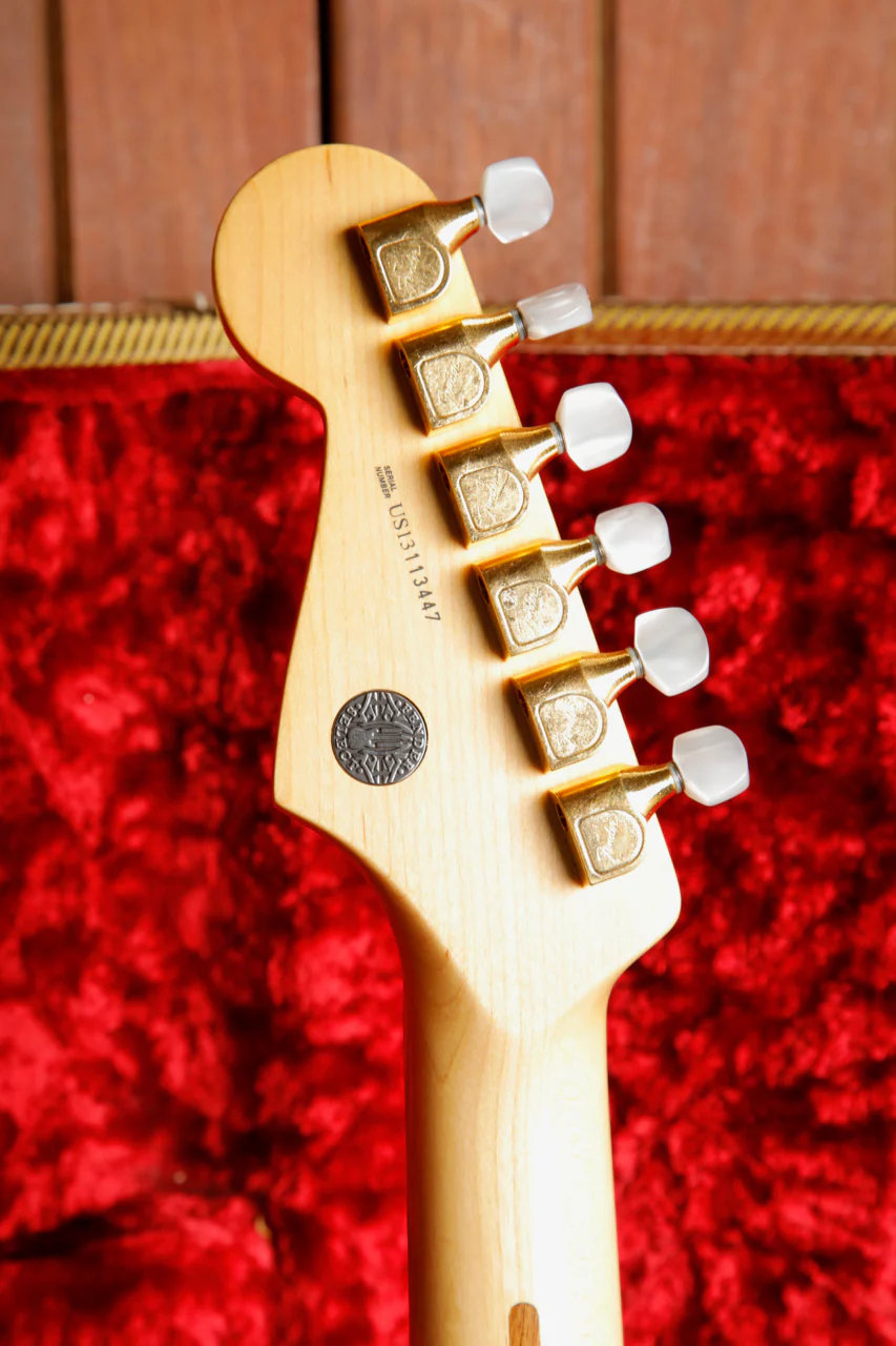 Fender 60th Anniversary Commemorative Stratocaster 2-Colour Sunburst 2014 Pre-Owned - Image 15