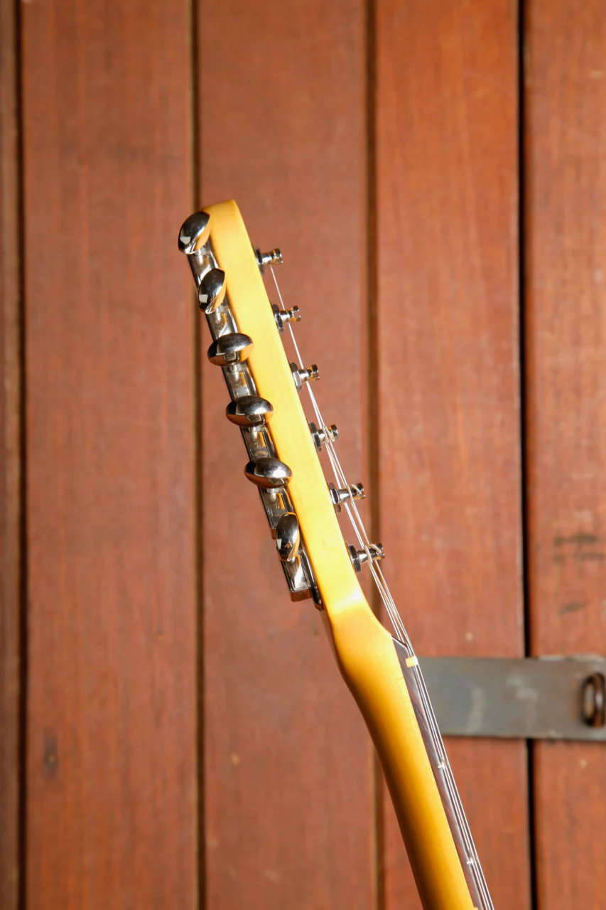 Fender American Professional Classic Stratocaster Faded Sherwood Green Metallic - Image 9