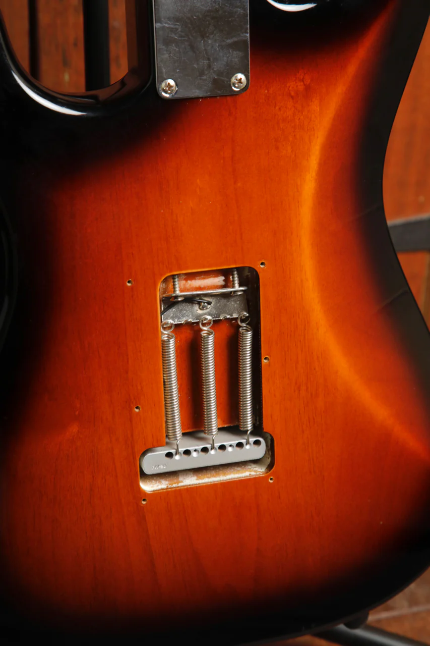 Fender American Special Stratocaster 2-Colour Sunburst Electric Guitar 2010 Pre-Owned - Image 15
