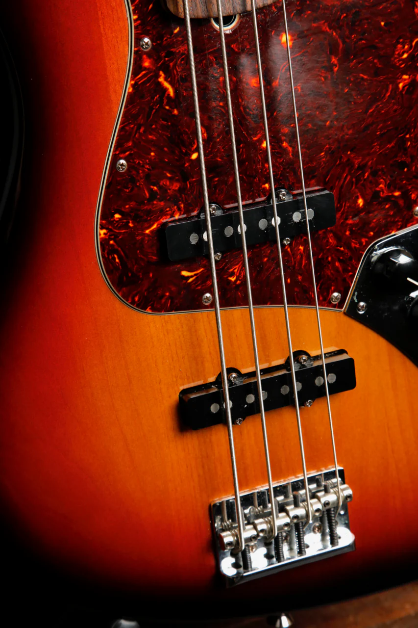 Fender American Standard Jazz Bass 3-Colour Sunburst 2008 Pre-Owned - Image 8