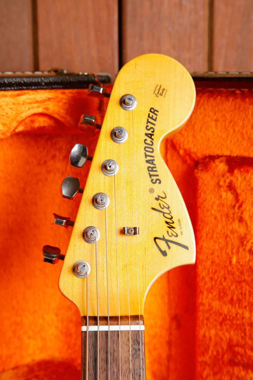 Fender Custom Shop 1970 Relic Stratocaster Black Electric Guitar 2015 Pre-Owned - Image 3
