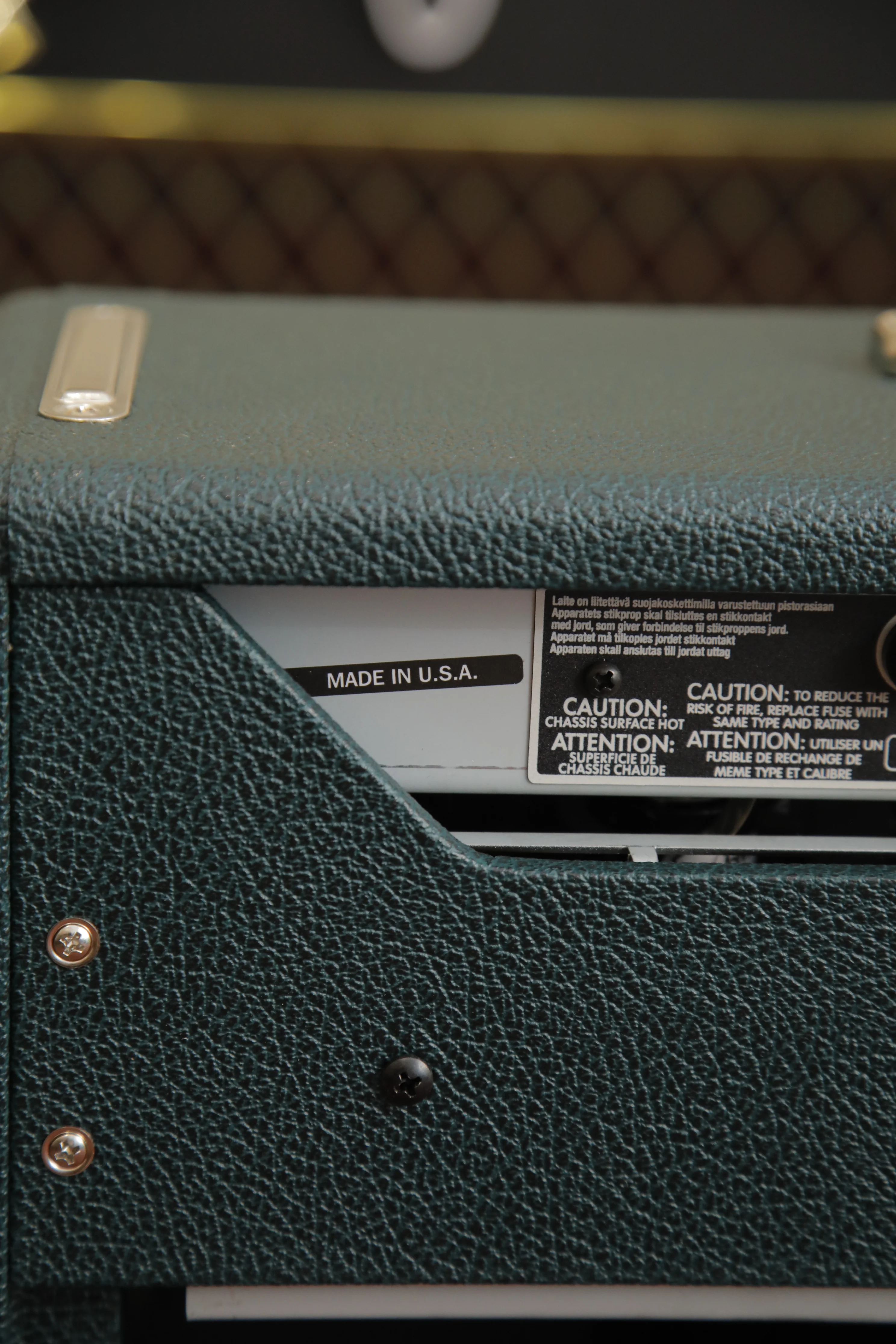 Fender FSR '65 Deluxe Reverb British Racing Green 1x12" Guitar Valve Amplifier Combo - Image 12