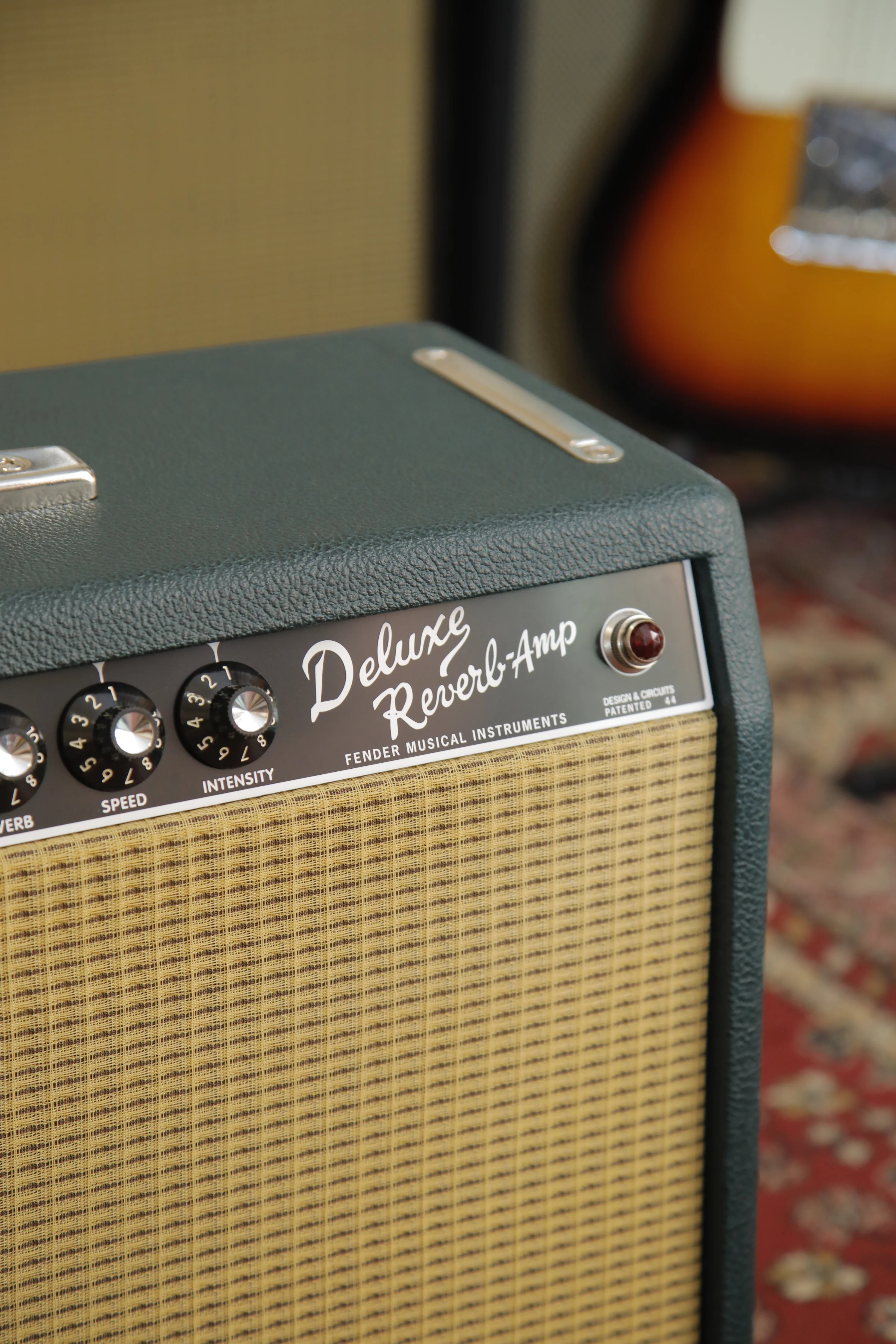 Fender FSR '65 Deluxe Reverb British Racing Green 1x12" Guitar Valve Amplifier Combo - Image 3