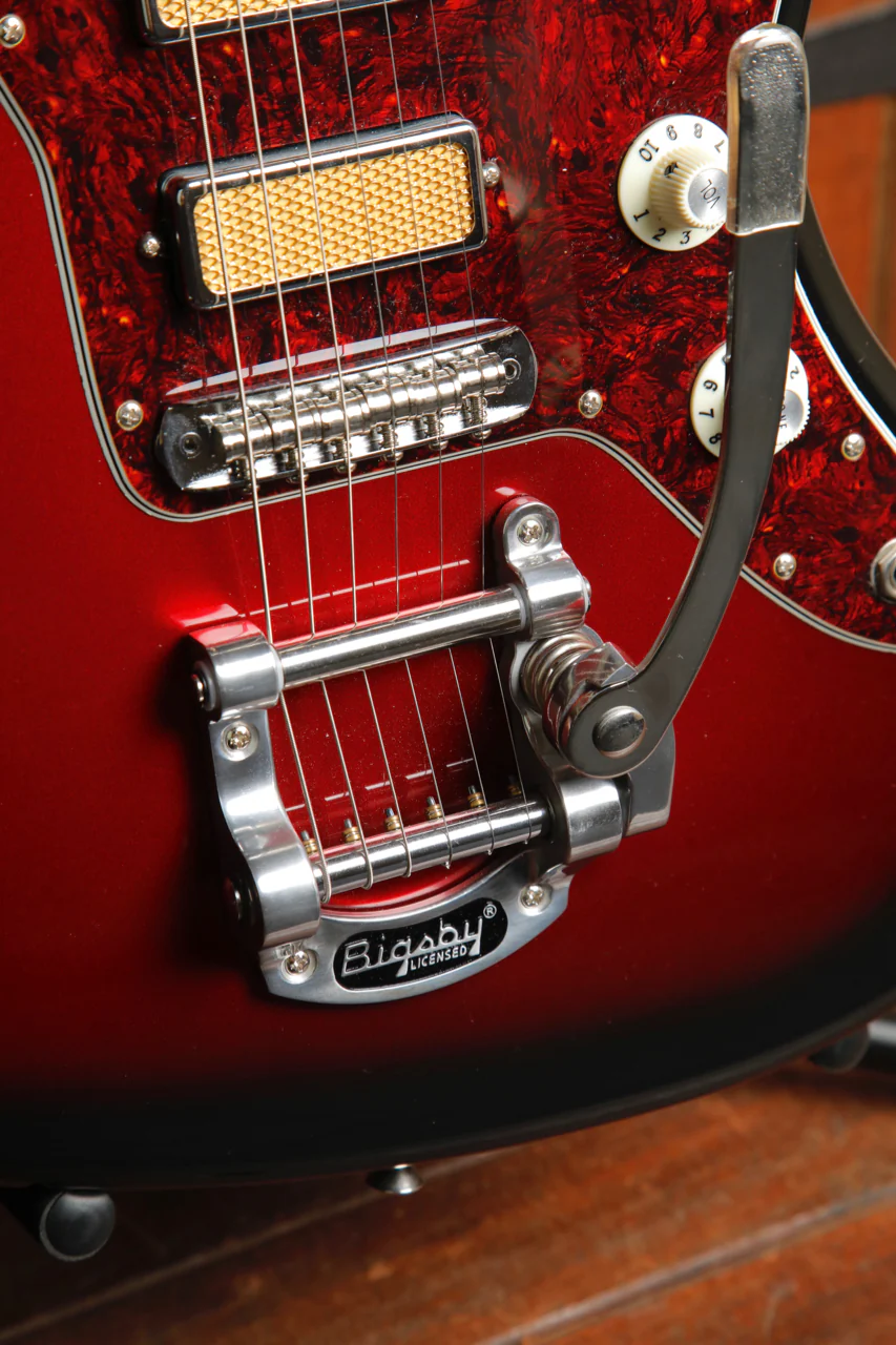 Fender Gold Foil Jazzmaster Candy Apple Burst Electric Guitar Pre-Owned - Image 7