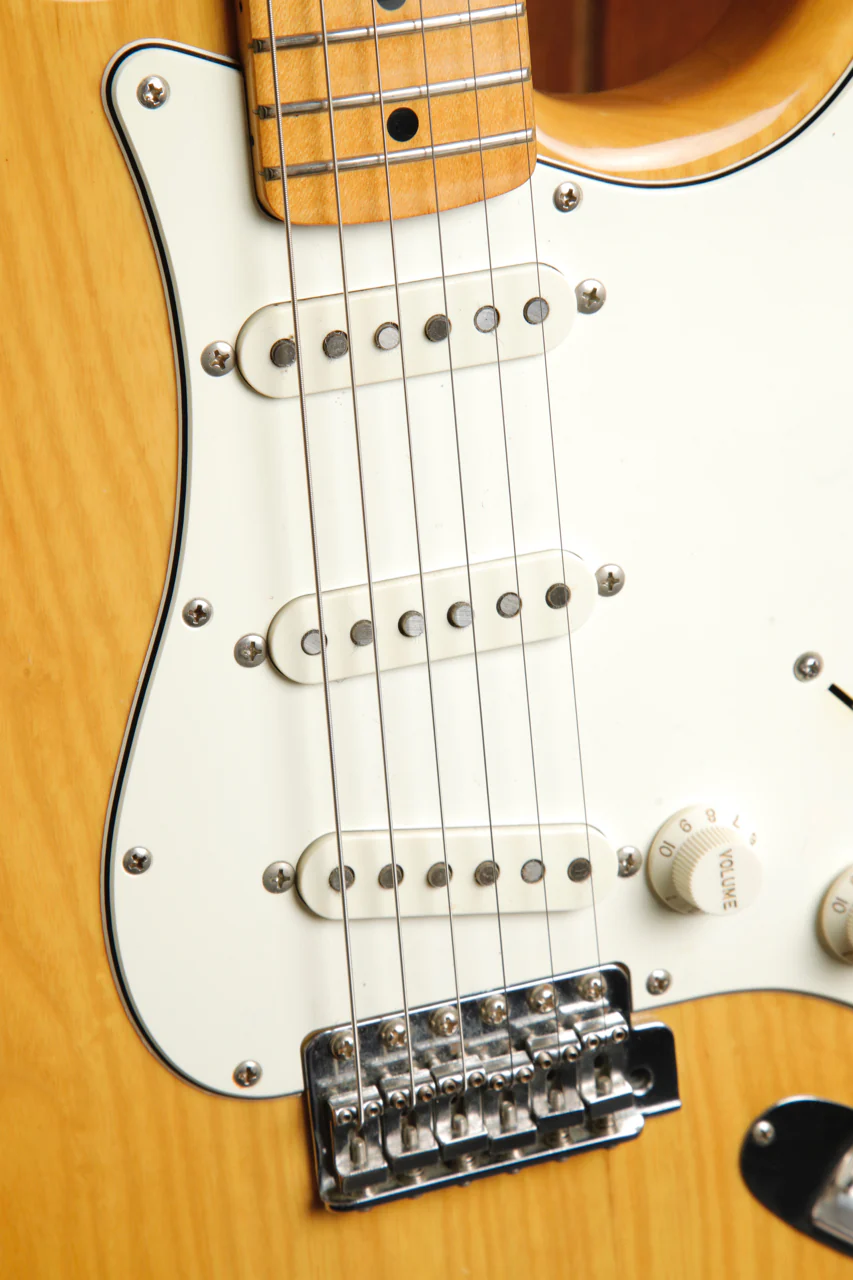 Fender Japan ST71-85TX Stratocaster Natural Ash Electric Guitar 1997 Pre-Owned - Image 6
