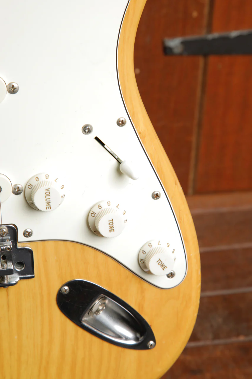 Fender Japan ST71-85TX Stratocaster Natural Ash Electric Guitar 1997 Pre-Owned - Image 7