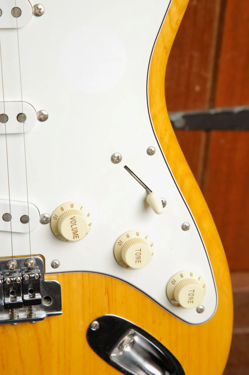 Fender Japan ST71-85TX Stratocaster Natural Ash Electric Guitar 1999 Pre-Owned - Image 7