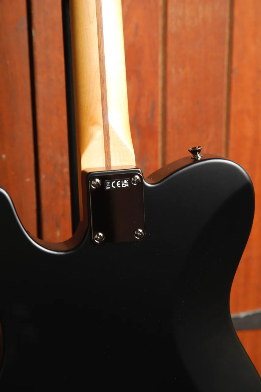 Fender Made in Japan Limited Hybrid II Telecaster Noir Electric Guitar - Image 16