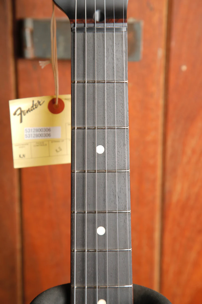 Fender Made in Japan Limited Hybrid II Telecaster Noir Electric Guitar - Image 4