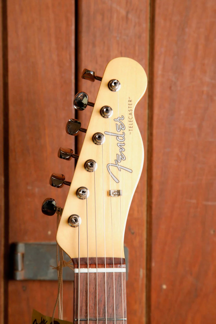 Fender Made in Japan Traditional '60s Telecaster 3-Colour Sunburst Electric Guitar - Image 3