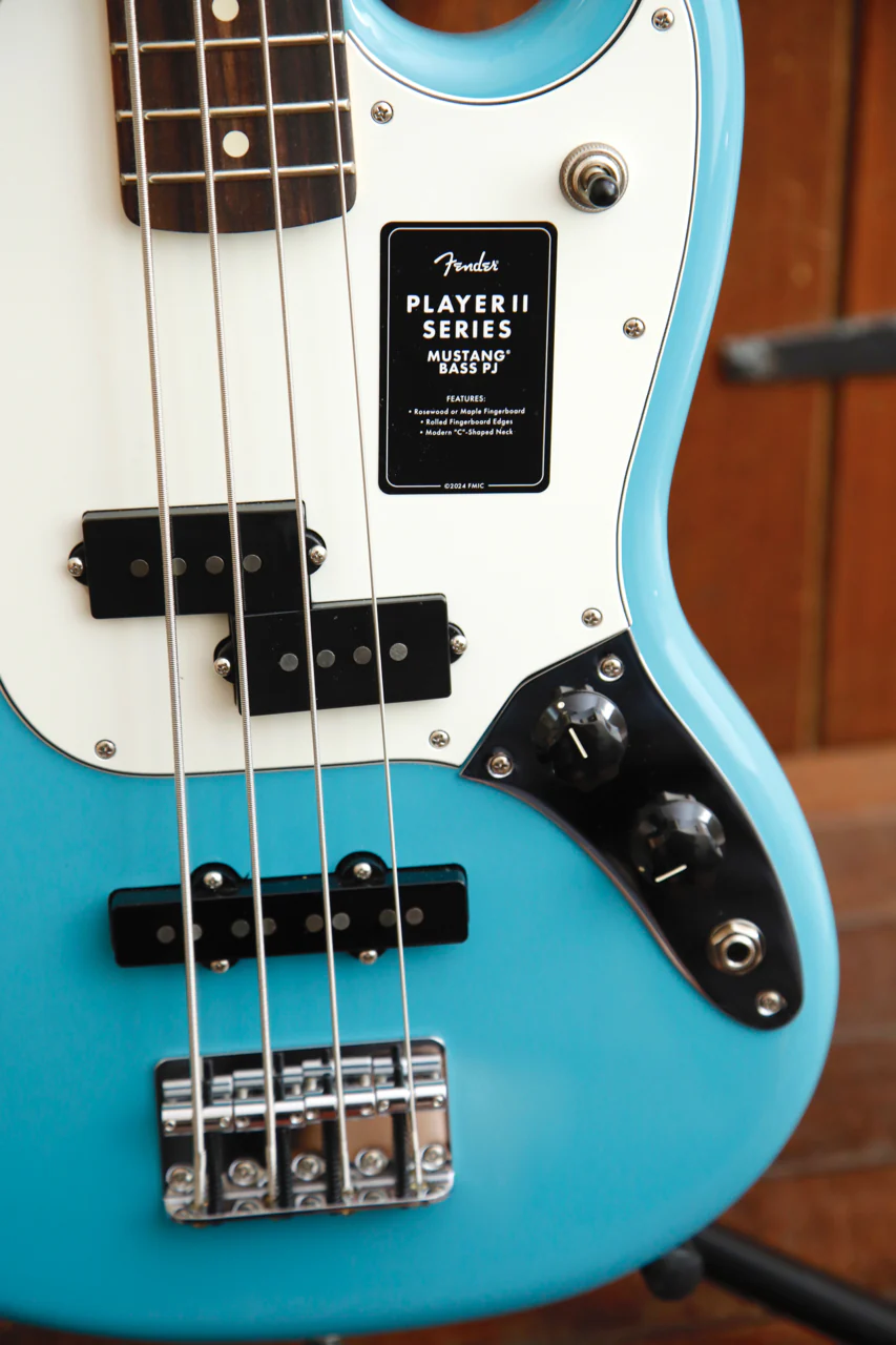 Fender Player II Mustang Bass Aquatone Blue - Image 6