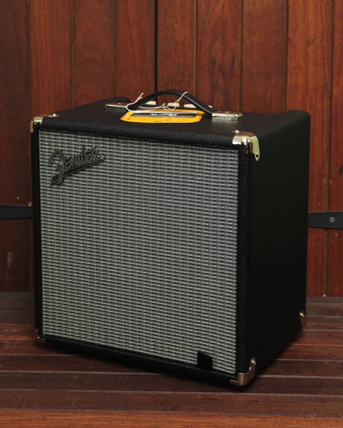 Fender Rumble 25 V3 Bass Amplifier Combo - Image 3
