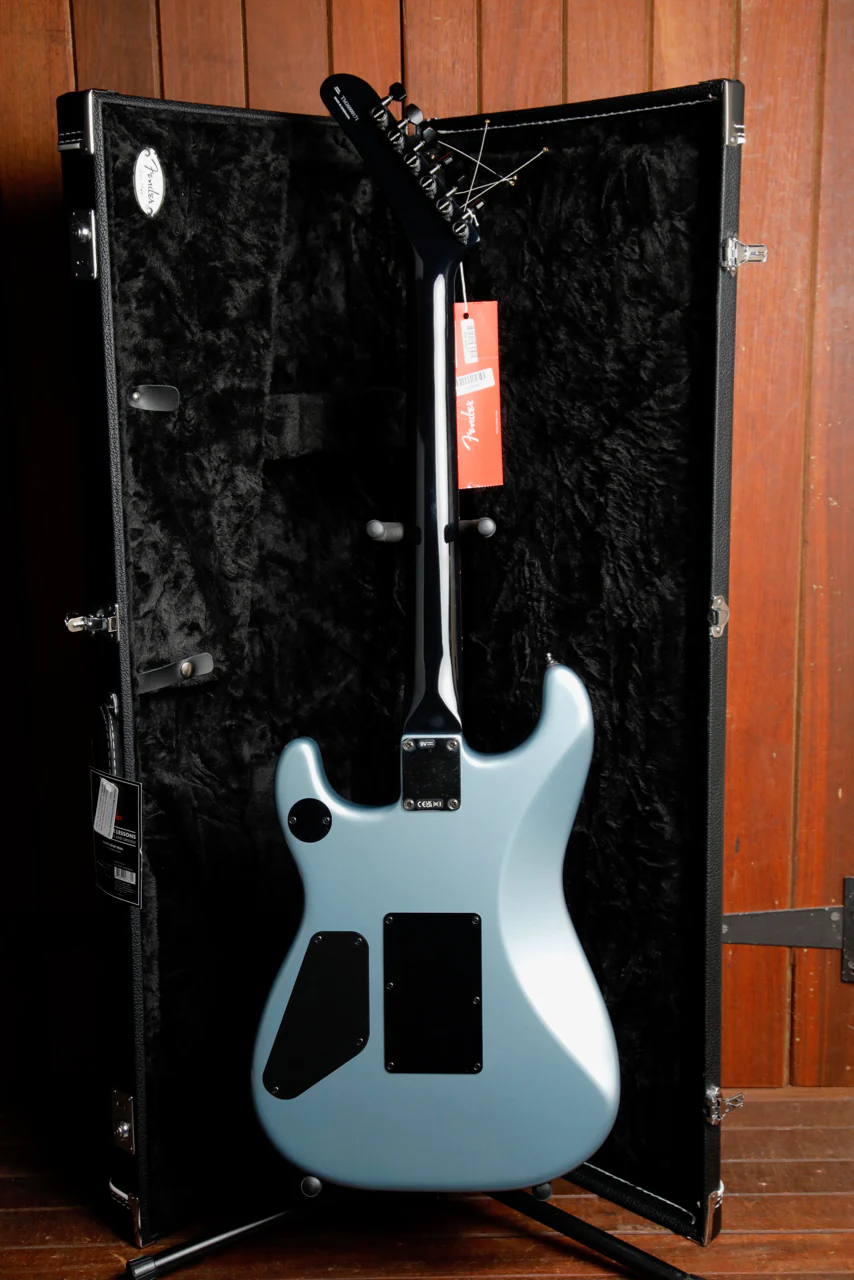 Fender Tom Morello Arm The Homeless Stratocaster Blue Ice Metallic - Image 14