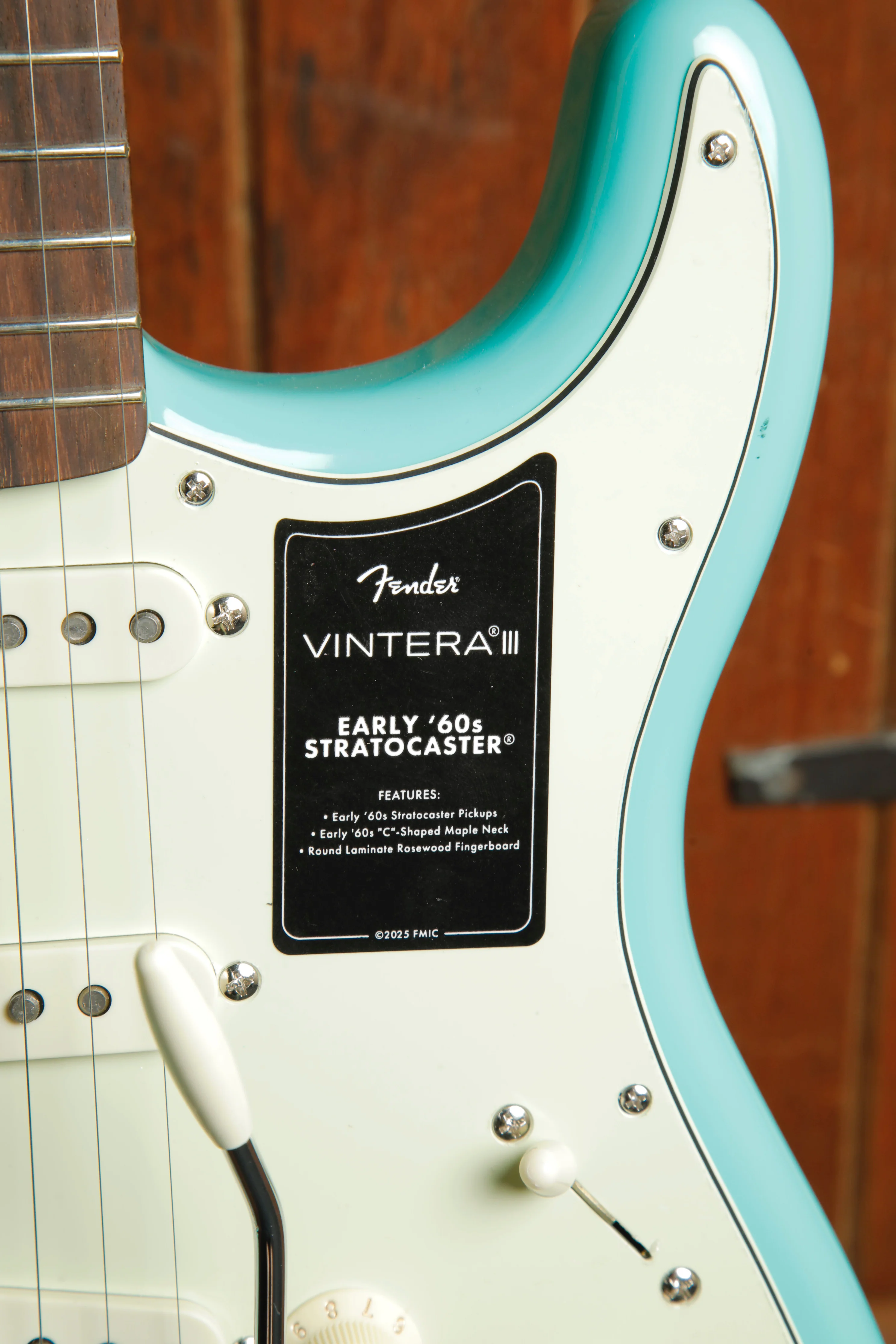 Fender Vintera III Early '60s Stratocaster Seafoam Green Electric Guitar - Image 6